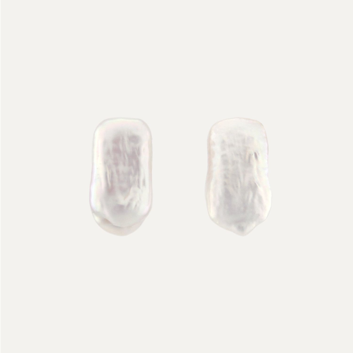 The Pao Pearl Earrings