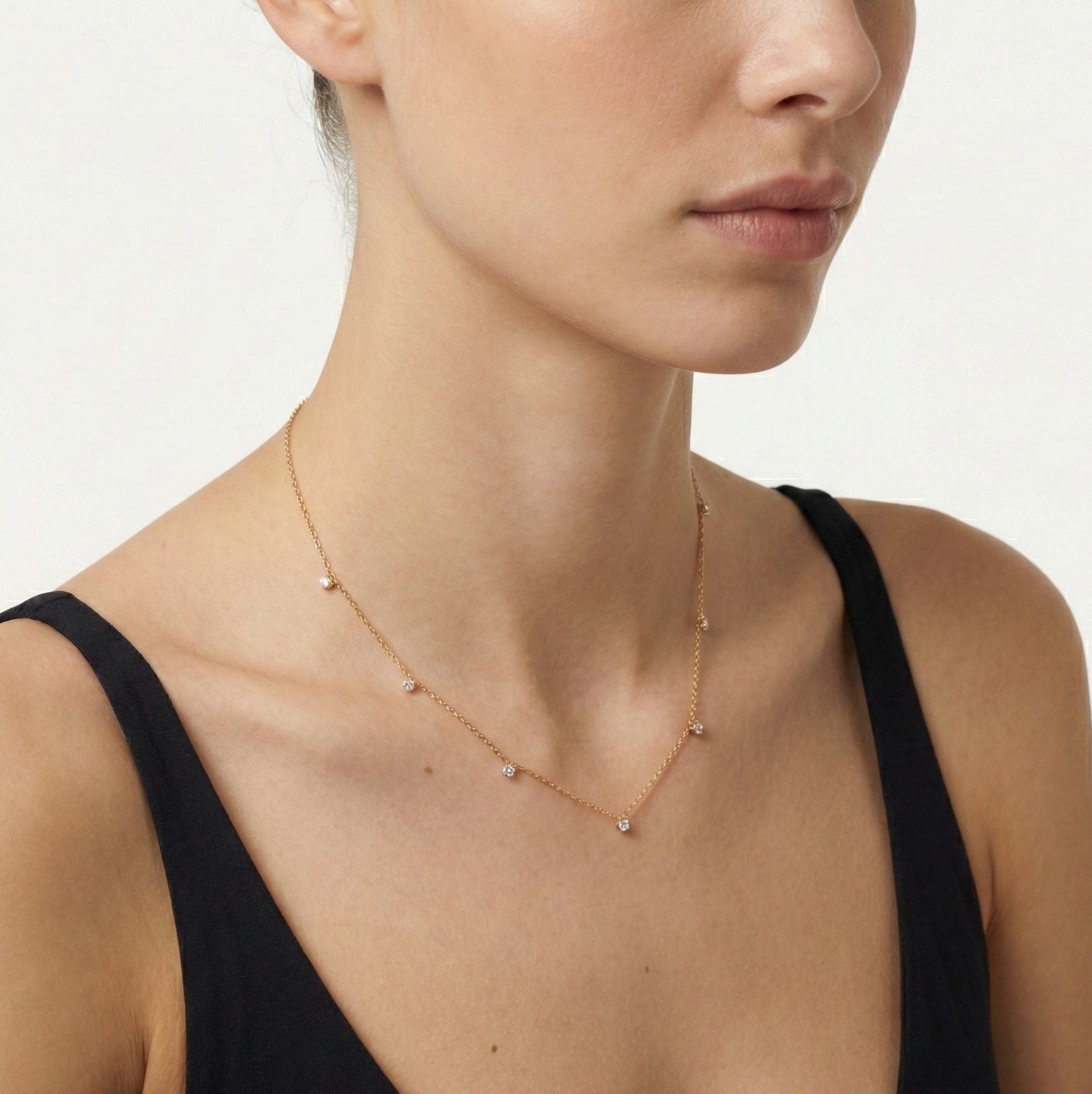 Donna Classic Sapphire Necklace