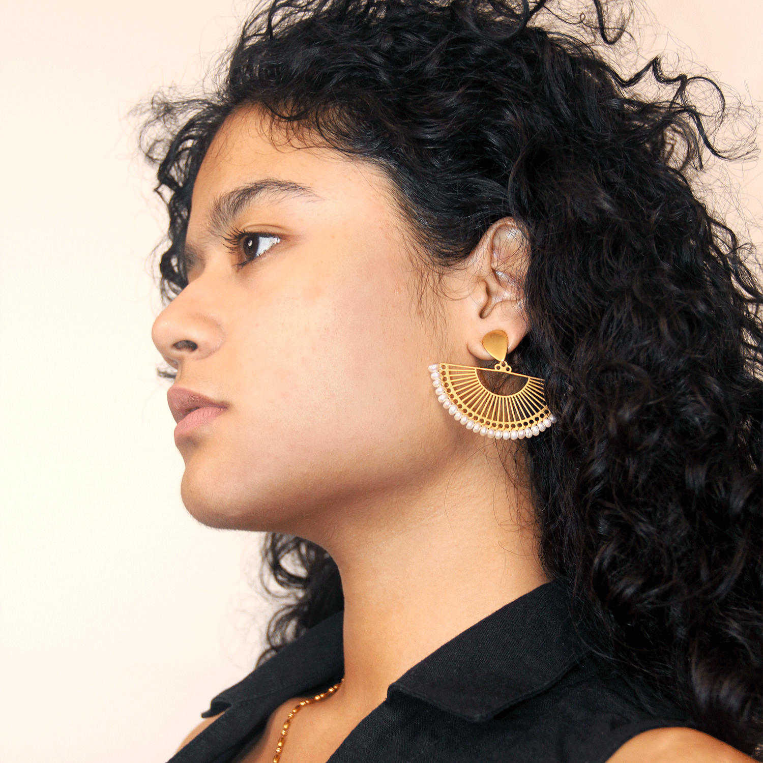 Giselle Pearl Earrings