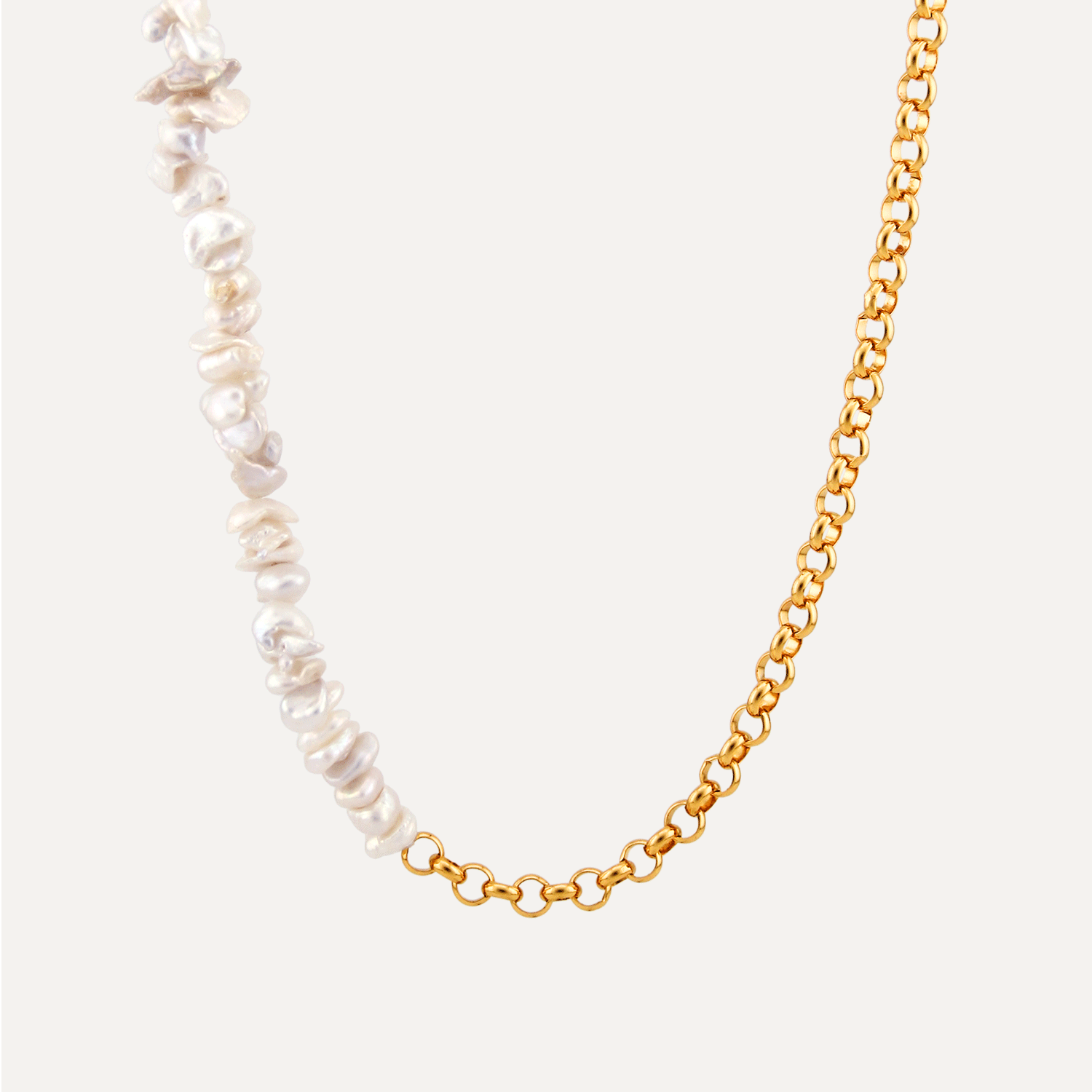 Bosser Pearl Necklace
