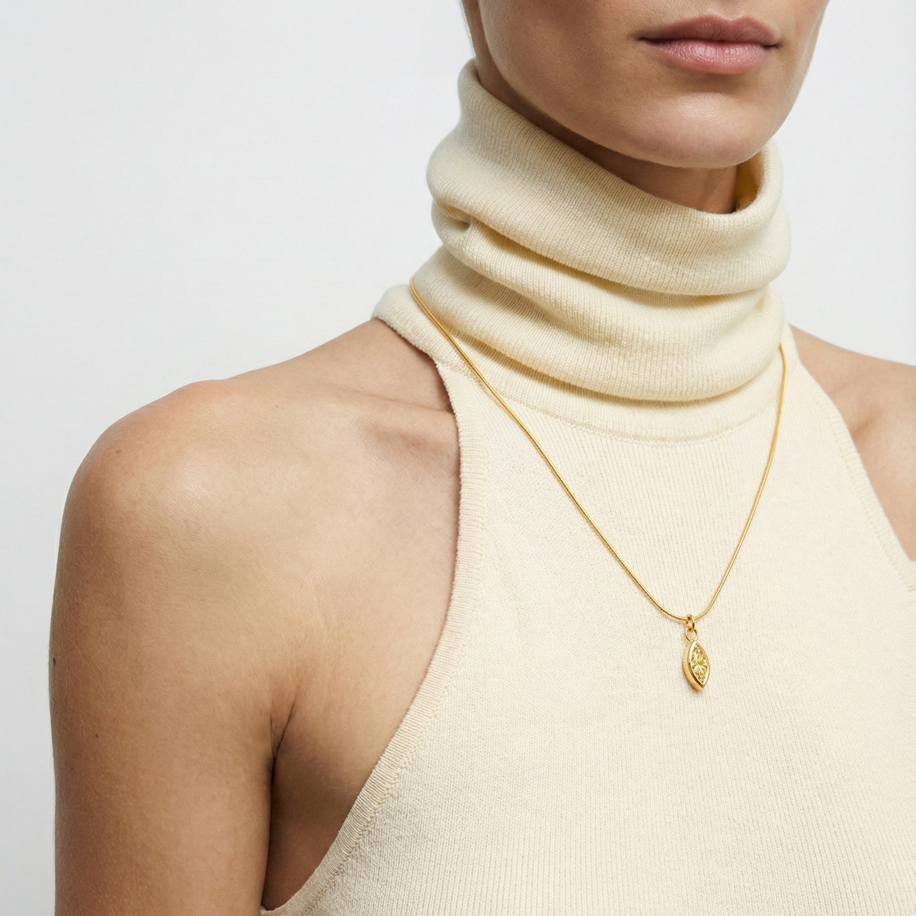 Verita Whisky Sapphire Necklace