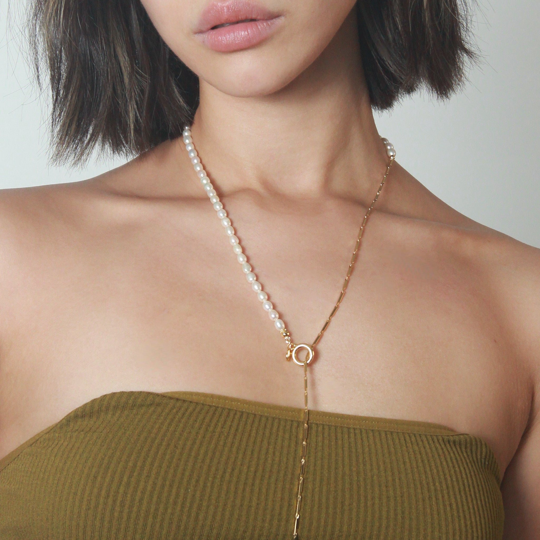 Chic Freshwater Pearl Necklace