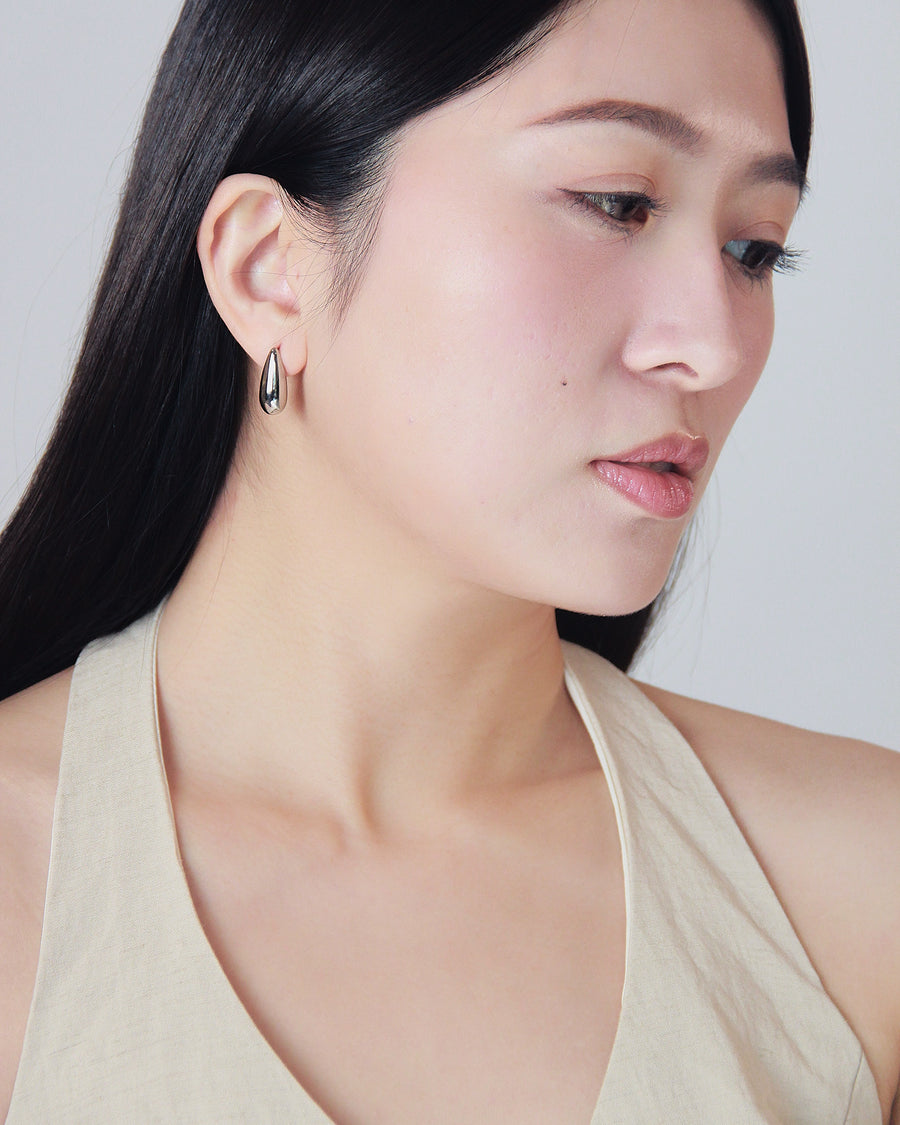 Tear Drop Silver Color 銀色防水耳環