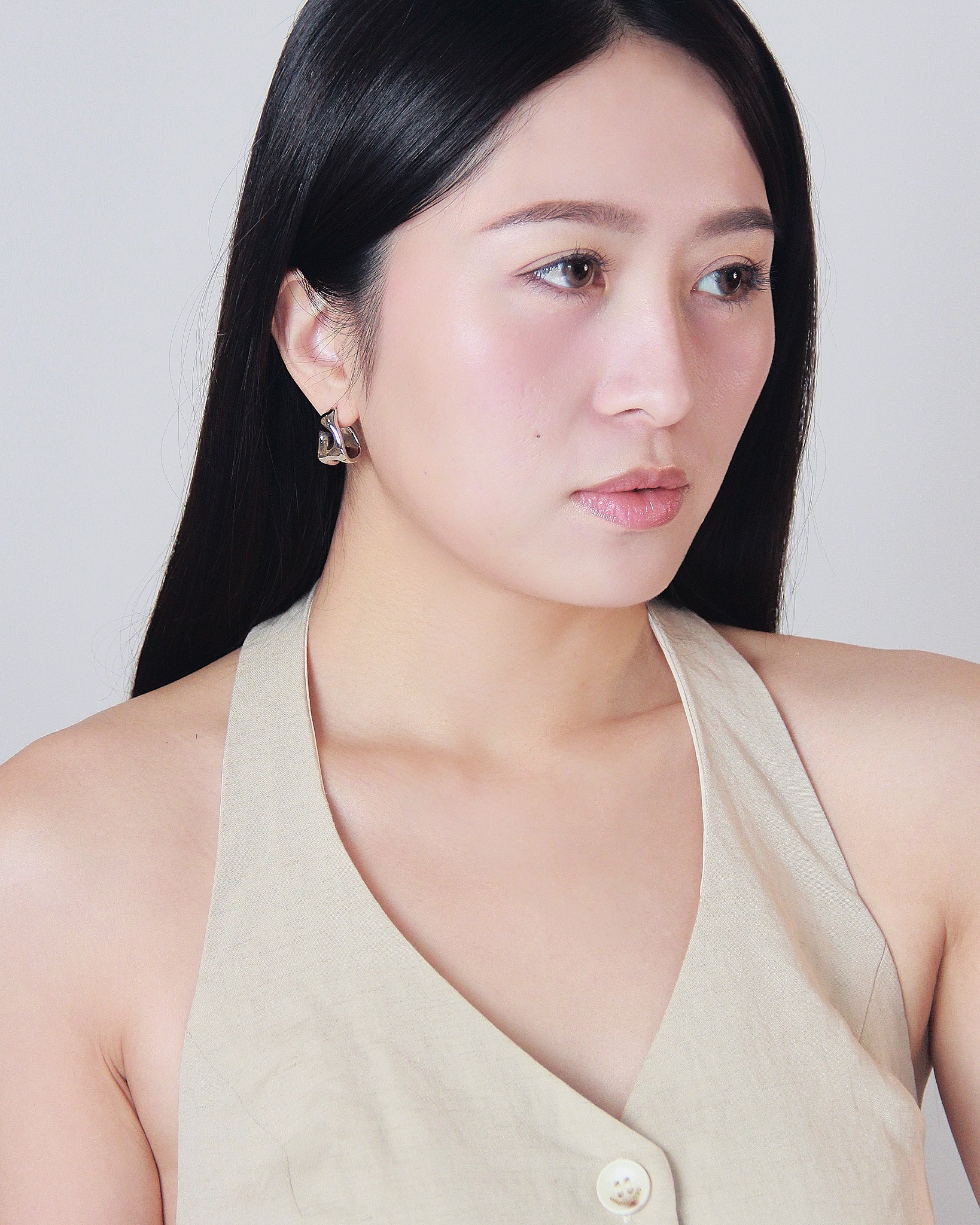 Daphne 黛芙妮銀色防水耳環